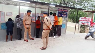 पुलिस उपाधीक्षक ने किया पंजीयन केन्द्र का औचक निरीक्षण