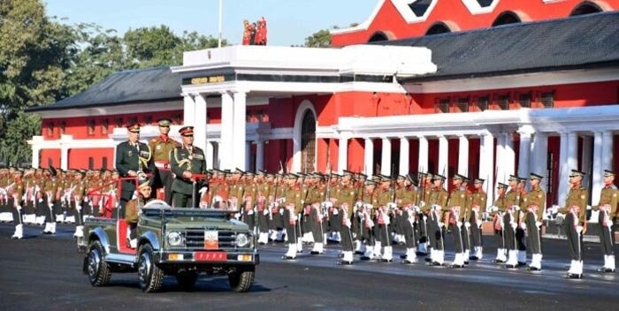 आईएमए से पास आउट होेकर भारतीय सेना को मिले 456 नए अफसर आईएमए से पास आउट होेकर भारतीय सेना को मिले 456 नए अफसर