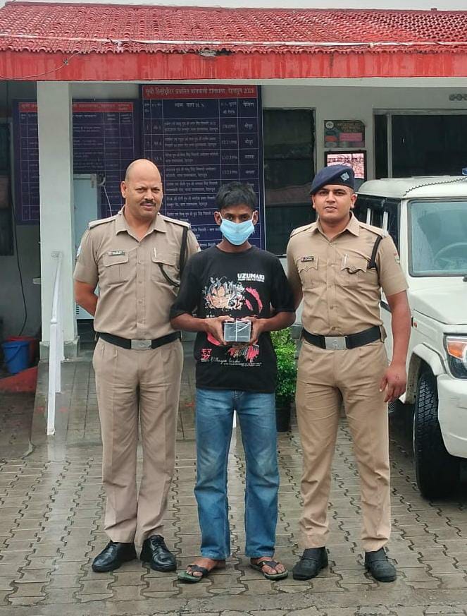 12 घंटे में मोबाइल चोरी का खुलासा, नशे के लिए चोरी करने वाला आरोपी गिरफ्तार