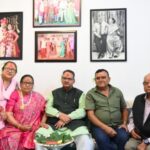 कैबिनेट मंत्री गणेश जोशी ने गोर्खाली समाज के वरिष्ठजनों से लिया आशीर्वाद, दशैं एवं विजयादशमी की दी शुभकामनाएं