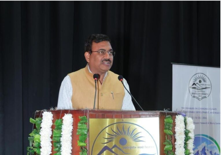 हिमालयी क्षेत्रों की चुनौतियों के समाधान में एआई की महत्वपूर्ण भूमिका- मुख्य सचिव